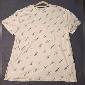 HOLLISTER MUST-HAVE collection, size XL, White.